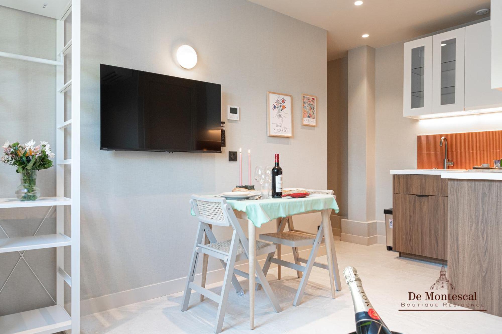 De Montescal- Montparnasse Central With Ac 11 To 14M2 Studio In A Prime Location Paříž Exteriér fotografie